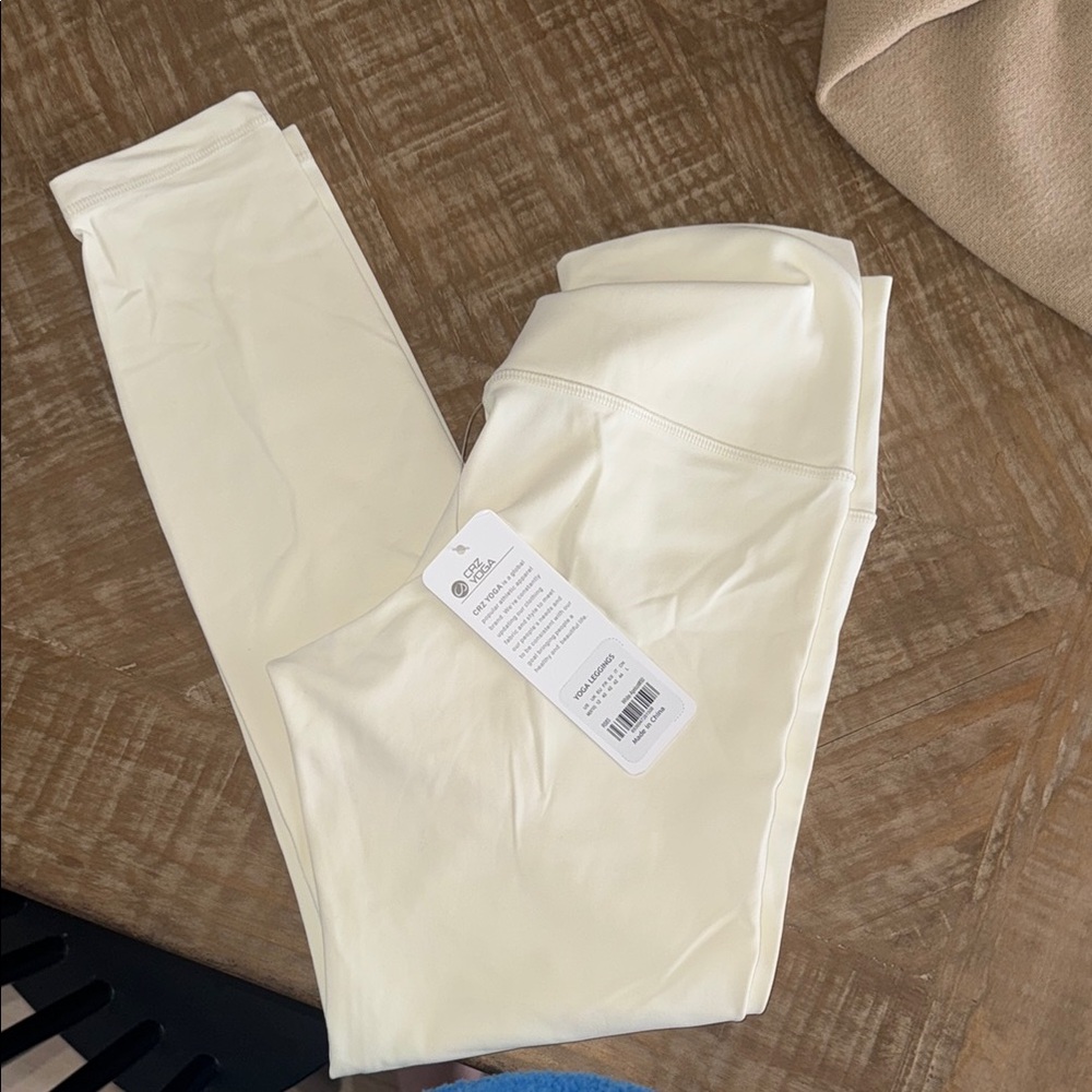 BRAND NEW CRZ Cream Leggings
